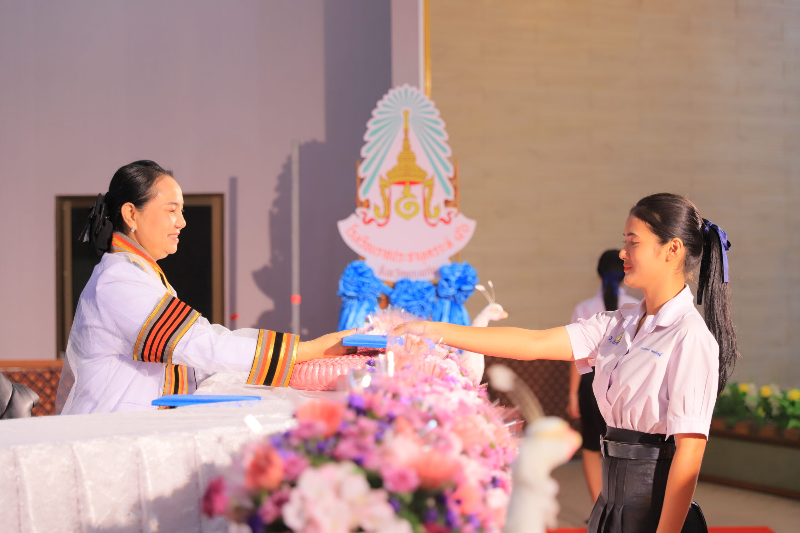 พิธีมอบประกาศนียบัตรและปัจฉิมนิเทศ ผู้สำเร็จการศึกษานักเรียนชั้นประถมศึกษาปีที่ 6 นักเรียนชั้นมัธยมศึกษาปีที่ 3 และ นักเรียนชั้นมัธยมศึกษาปีที่ 6 ประจำปีการศึกษา 2567